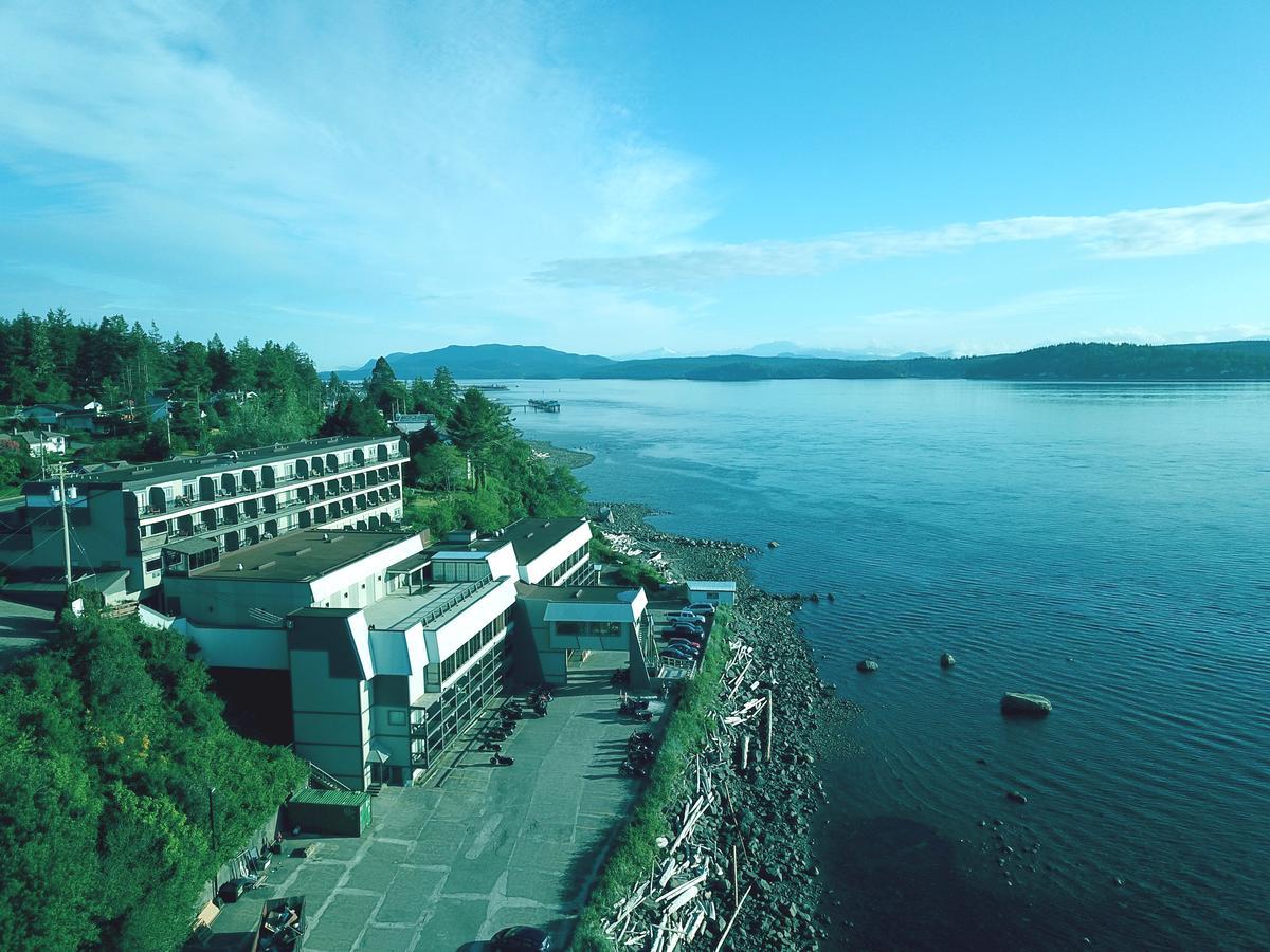 Anchor Inn And Suites Кэмпбелл-Ривер Экстерьер фото